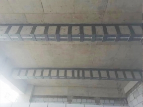 咸宁市嘉鱼疾控中心大楼梁、板粘钢加固