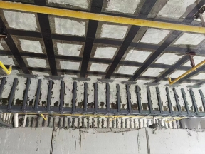 武汉某酒店板碳纤维加固、梁包钢粘钢加固工程